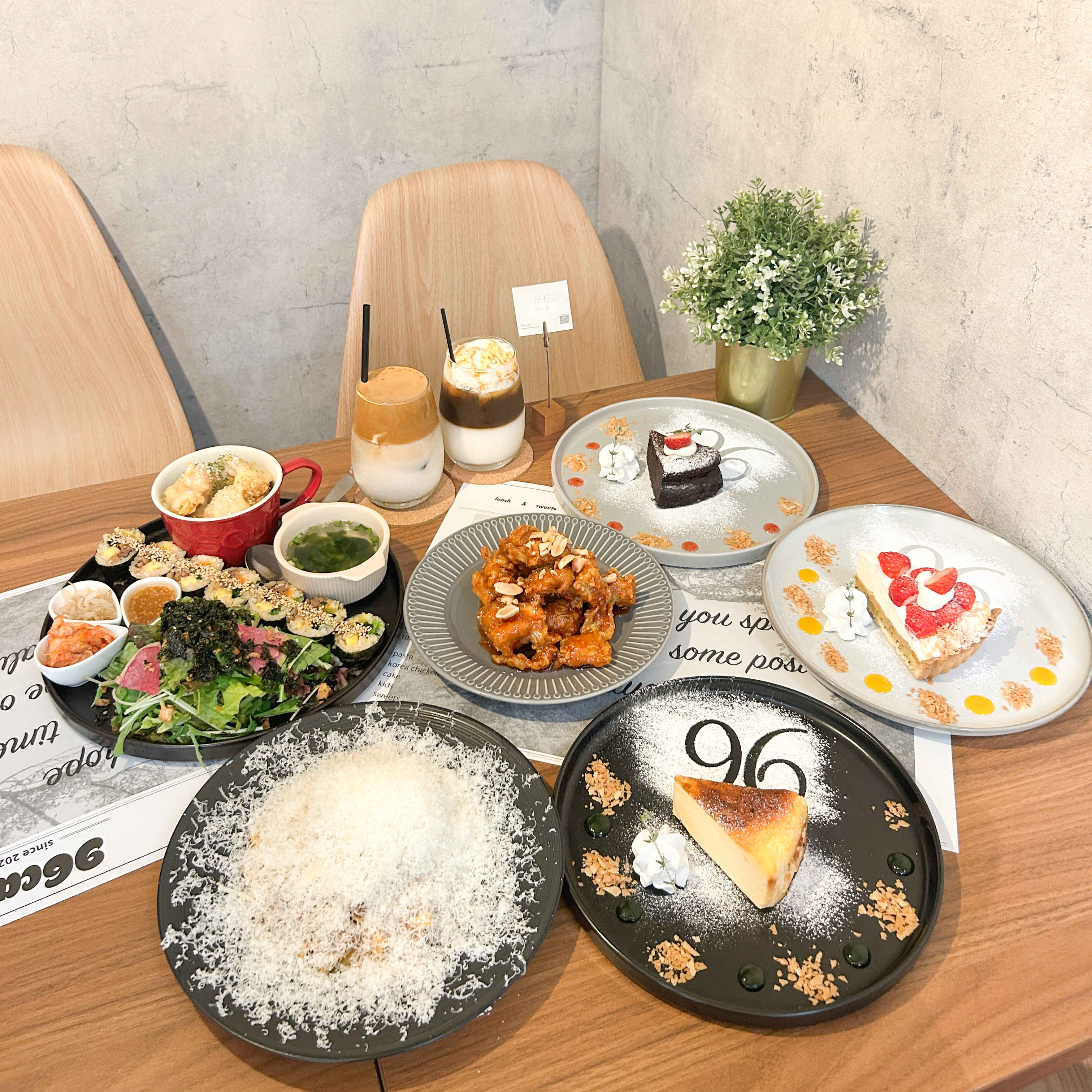 96cafe+ 料理写真①